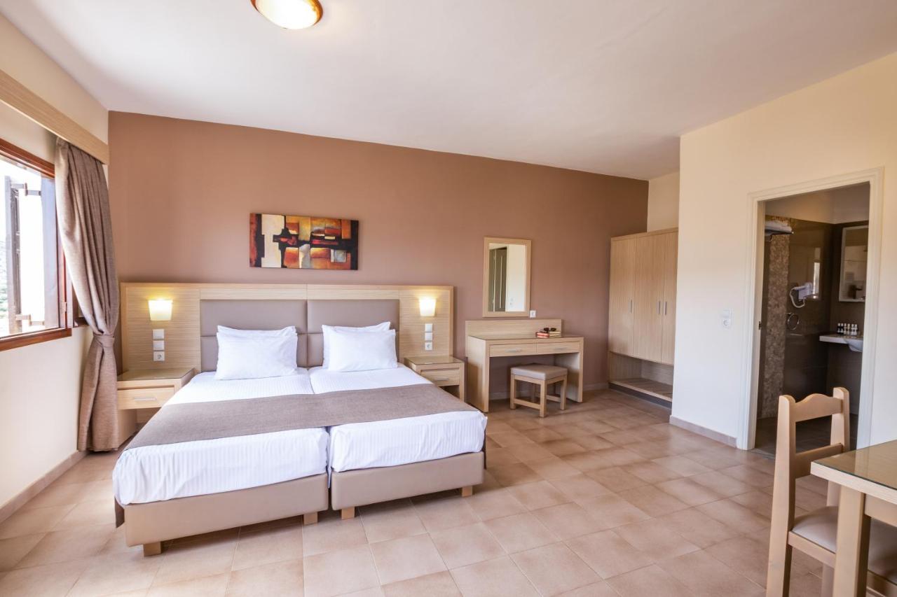 Aphrodite Luxury Studios & Apartments Kárpathos Eksteriør billede
