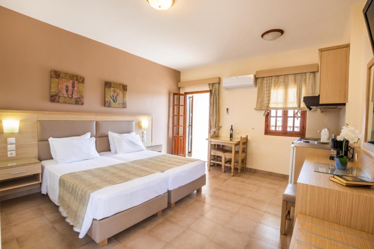 Aphrodite Luxury Studios & Apartments Kárpathos Eksteriør billede