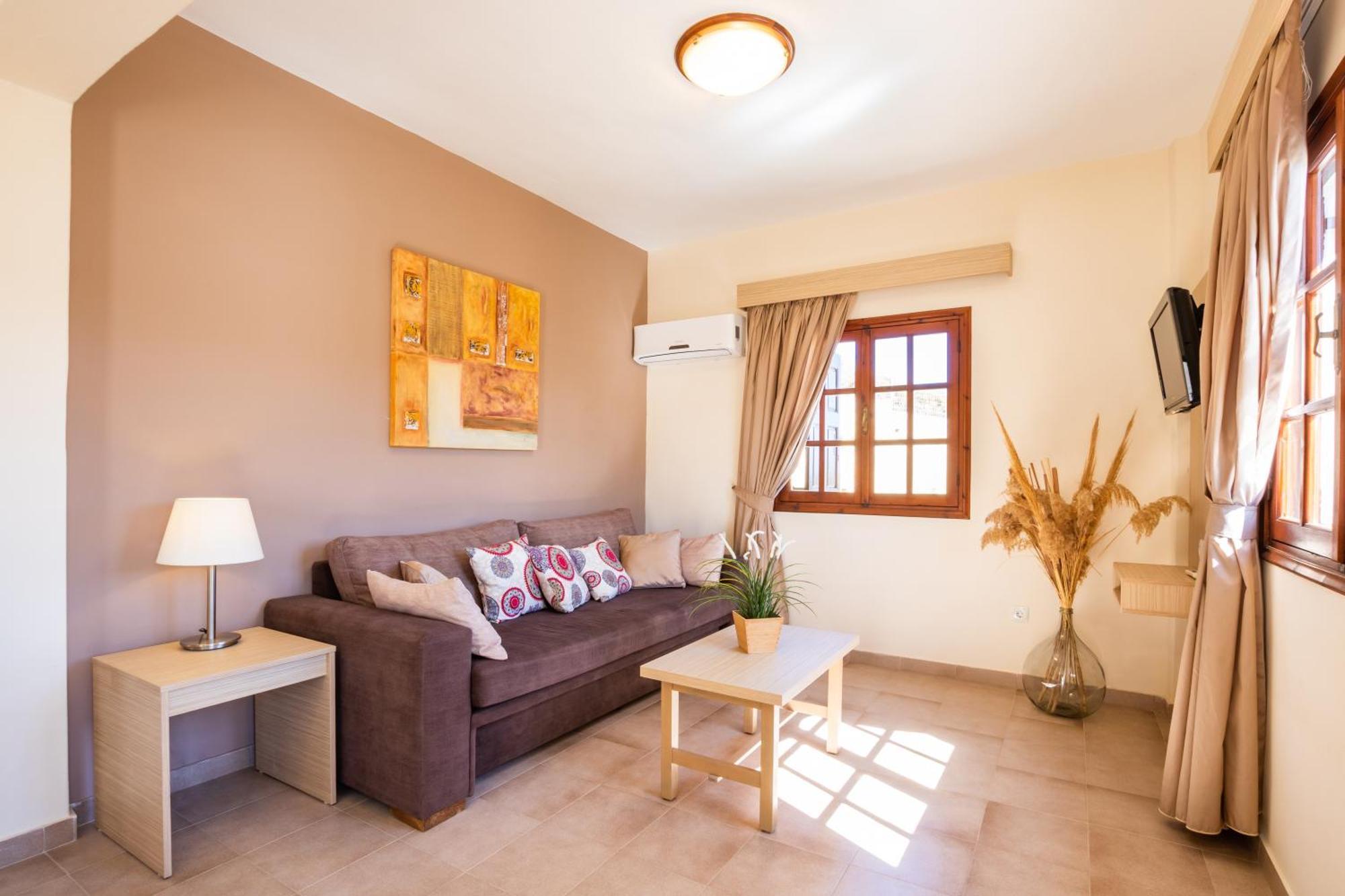 Aphrodite Luxury Studios & Apartments Kárpathos Eksteriør billede