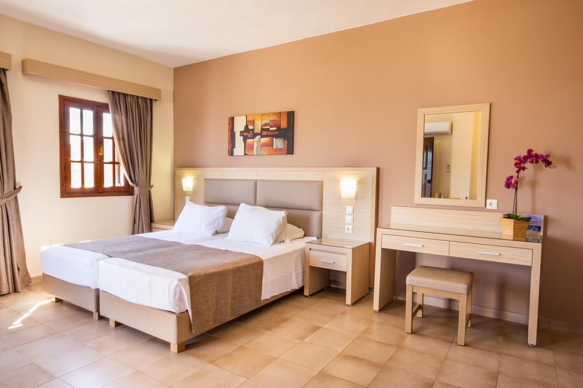 Aphrodite Luxury Studios & Apartments Kárpathos Eksteriør billede
